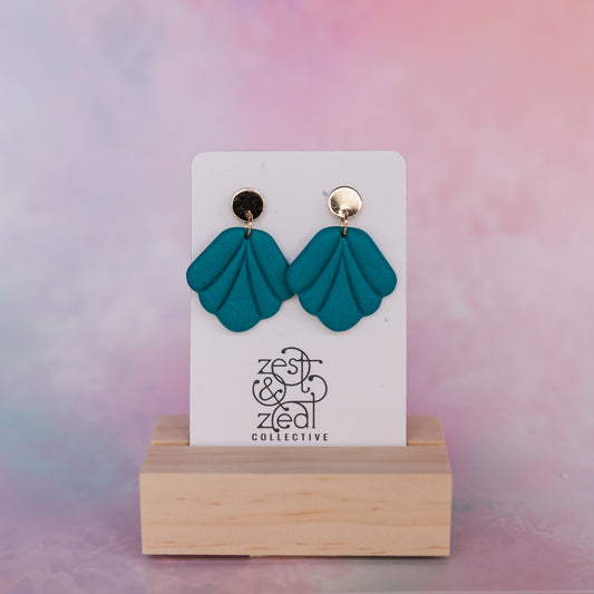 Kate || Signature Foundation Collection